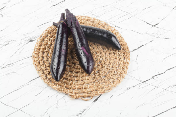 تصویر 2 از خرید بادمجان قلمی بلند + قیمت فروش استثنایی